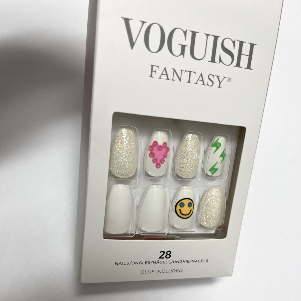NWT 🙂💖 KISS NY Voguish Fantasy Nails - Glow up - Picture 6 of 12